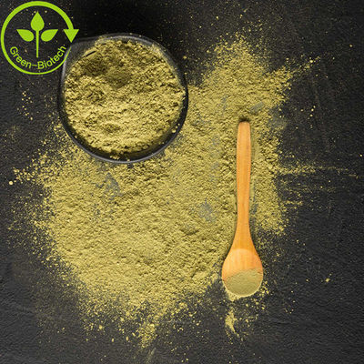 Poudre de matcha cérémonielle naturelle et organique bonne pour des soins sains