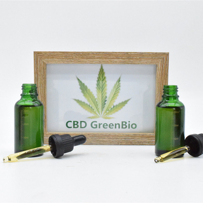 Produits faits à partir huile de teinture de spectre des produits pétroliers de l'extrait CBD de chanvre de la pleine CBD
