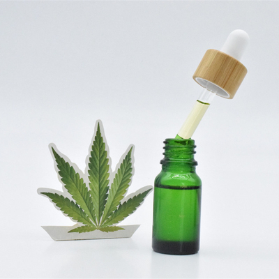 pleine huile 30ml  de l'extrait CBD de chanvre de spectre de 5% 30%