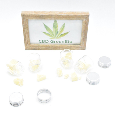 Cire pure 95% de l'extraction CBD de fleur de chanvre pour la CLHP tamponnante examinée